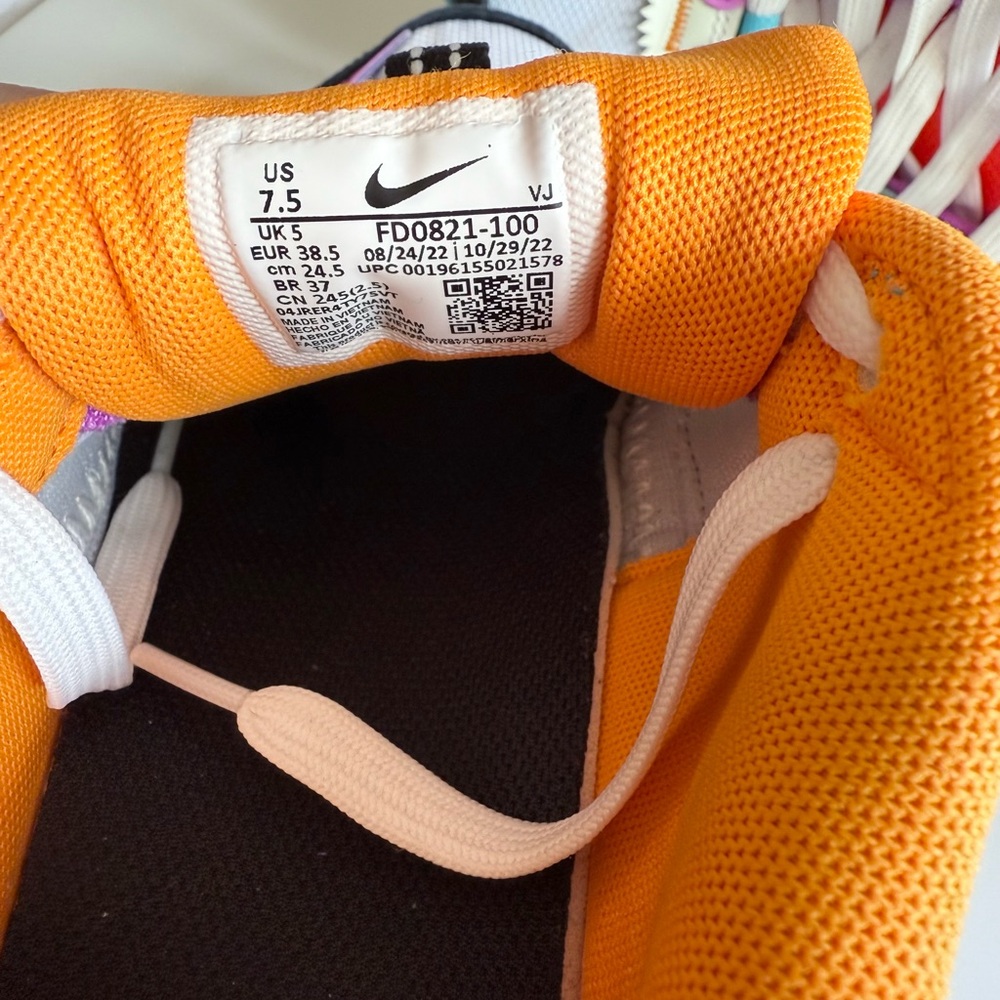 Wmns Air Max 90 Futura ‘Lunar New Year’ - size 7.5 - Picture 7 of 8